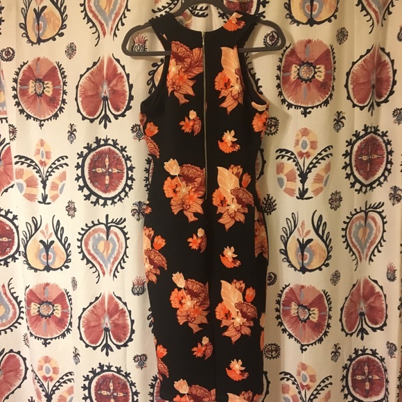 H & M Fitted Floral Dress - Picture 4 of 8
